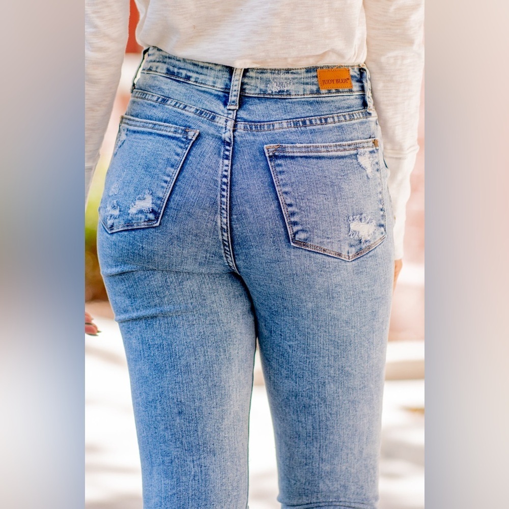 Judy Blue high Rise 88266 Acid Wash Destroyed Skinny Jeans size 18W PLUS - Picture 6 of 6